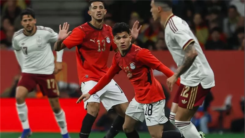 إسلام عيسي يعلق على إصابته بقطع في الرباط الصليبي.. ويؤكد: لم أقصر مع منتخب مصر