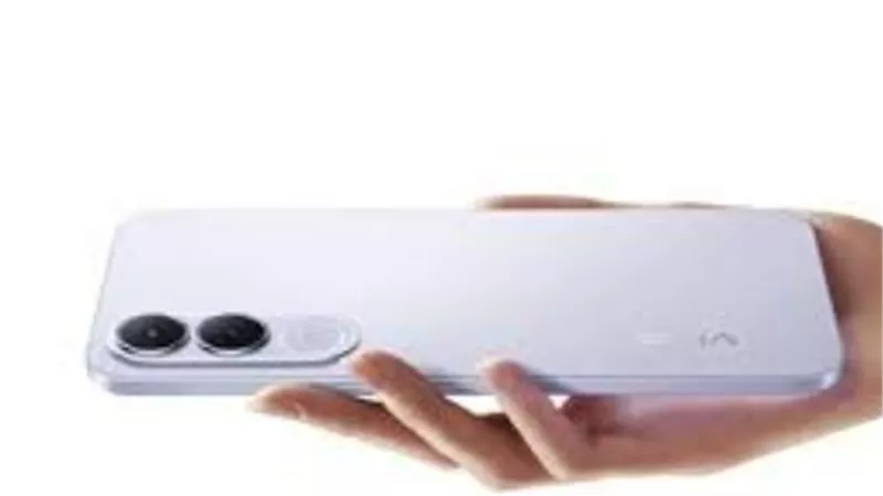 مواصفات Vivo V70 5G: كاميرا سيلفي 50 ميجابكسل وشاشة AMOLED مبهرة