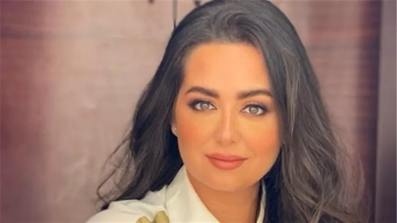 النقد المسرحي والموهبة الغنائية: كيف صقلت هبة مجدي أدواتها الفنية؟