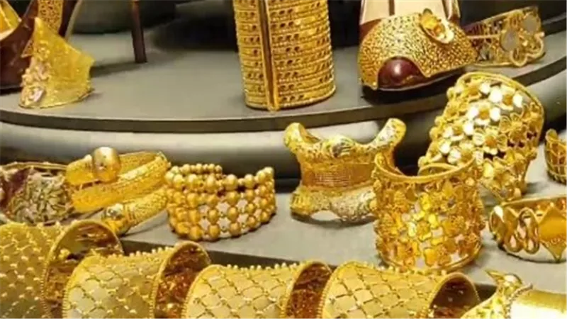 ترقب في الصاغة: هل يشهد سعر الذهب في مصر قفزة جديدة خلال الساعات المقبلة؟