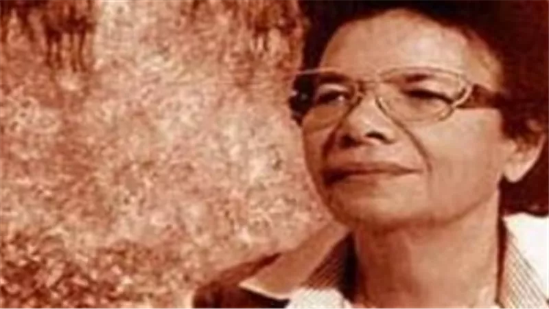 الموت يغيب زينب السجيني.. قطاع الفنون التشكيلية ينعي ابنة القاهرة المبدعة