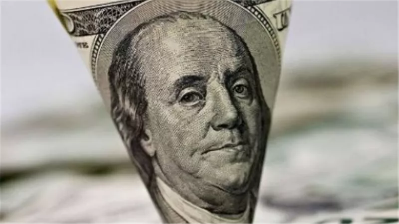 استقرار سعر الدولار في بنك البركة وبنك مصر.. متابعة حية لأسعار العملات الأجنبية