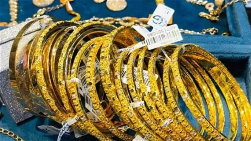 أسعار الذهب في مصر السبت 11 أبريل: هدوء حذر في الأسواق والعيار الأكثر طلبًا يتصدر