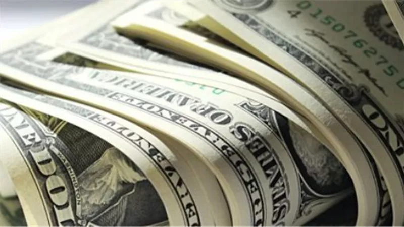 بنك كريدي أجريكول يفجر مفاجأة.. أقل سعر لبيع الدولار في مصر اليوم الثلاثاء 14 أبريل 2026
