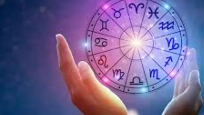 حظك اليوم السبت 18-4-2026: استقرار لمواليد الحوت وفرصة عمر في انتظار الأسد