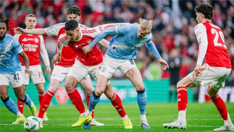 تشكيل مانشستر سيتي المتوقع أمام آرسنال اليوم في الدوري الإنجليزي