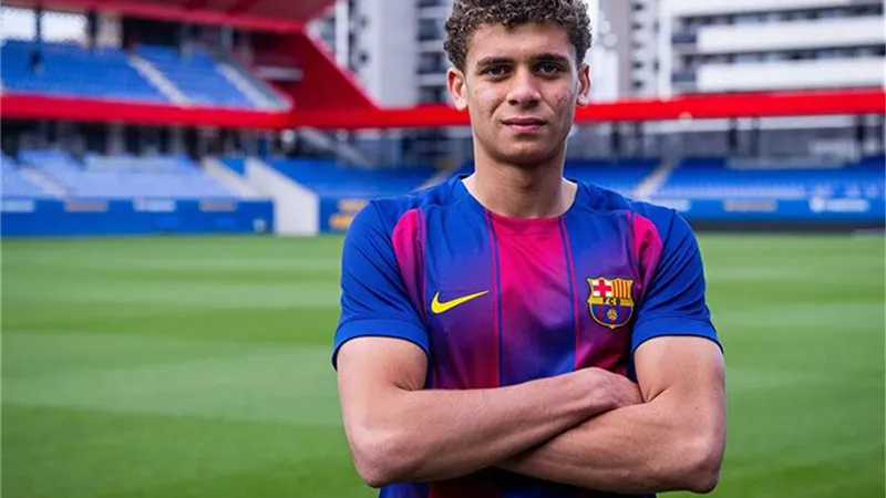 موعد والقناة الناقلة لمباراة برشلونة وكورنيلا اليوم في الدوري الإسباني للشباب