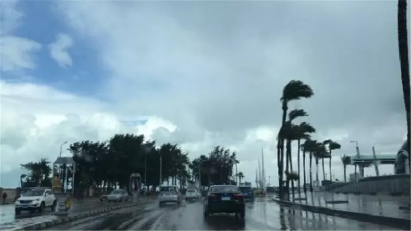 الأرصاد الجوية: 27 درجة للعظمى بالقاهرة وفرص أمطار تصل لمدن القناة