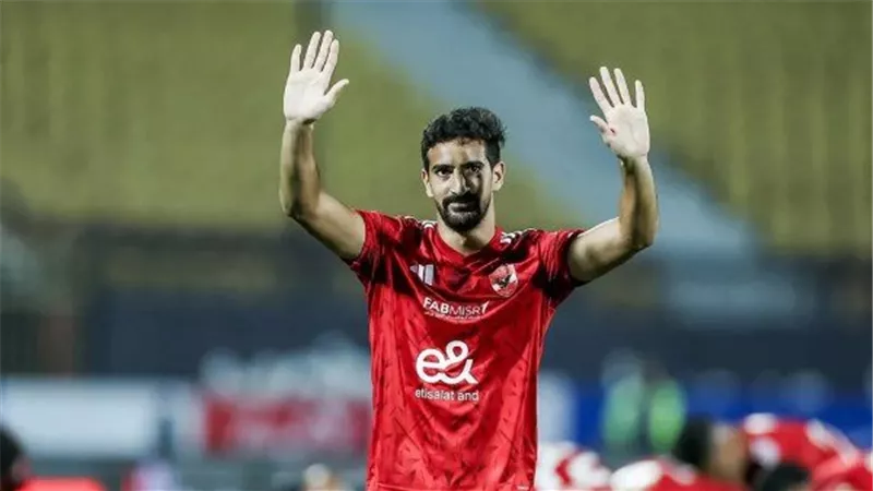 أزمة مشاركة بن رمضان مع الأهلي تهدد مستقبله الدولي