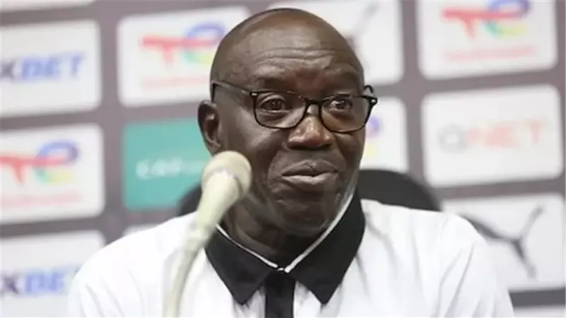 مدرب اتحاد الجزائر: سنحاول الفوز على الزمالك.. وتحملنا ظروفًا صعبة للتأهل