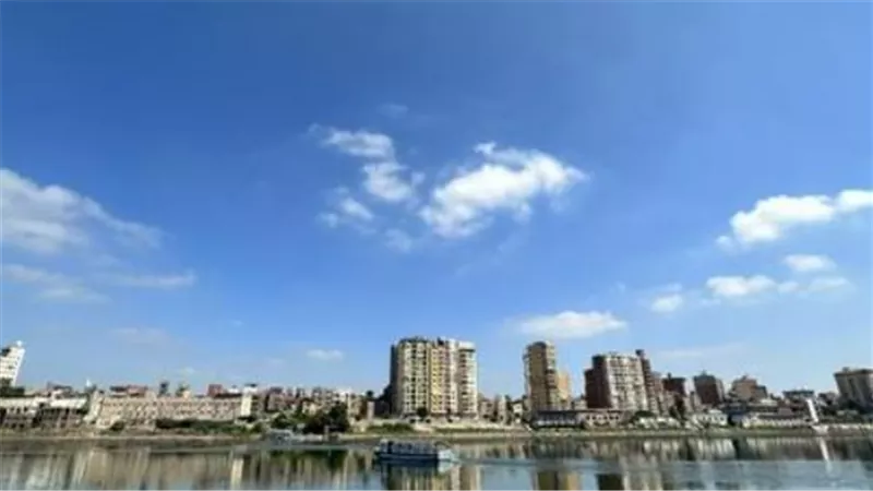 الربيع يودعنا والصيف يقترب.. كم يومًا يفصلنا عن بداية الحر رسميًا؟