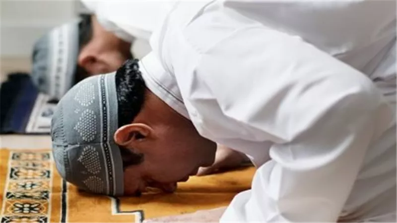 مواعيد الصلاة في شرم الشيخ وأسوان: جدول دقيق لجميع الفروض الخمسة