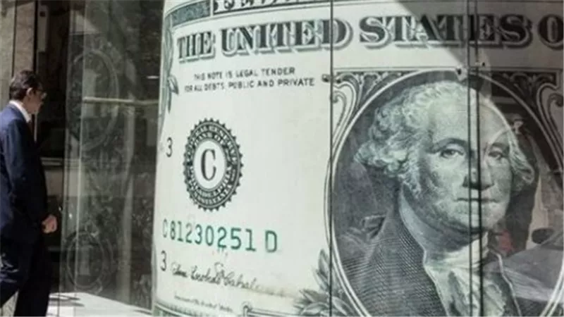 سعر الدولار في بنك CIB: استقرار التعاملات المالية وسط ترقب لتحركات السياسة النقدية القادمة
