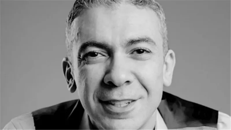 من هو الدكتور ضياء العوضي؟ وكيف كانت رحلته بين الطب وإثارة الجدل؟