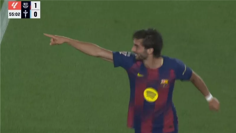 حكم مدريدي وتاريخ سيء مع برشلونة.. موندو توضح مدى صحة هدف فيران توريس أمام سيلتا فيجو
