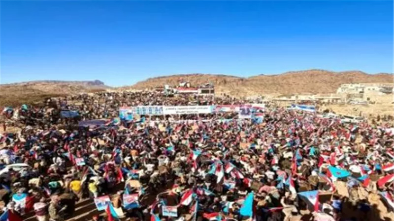 جدار الإرادة الجنوبية.. كيف تحول الاحتشاد الشعبي إلى استراتيجية دفاعية شاملة؟
