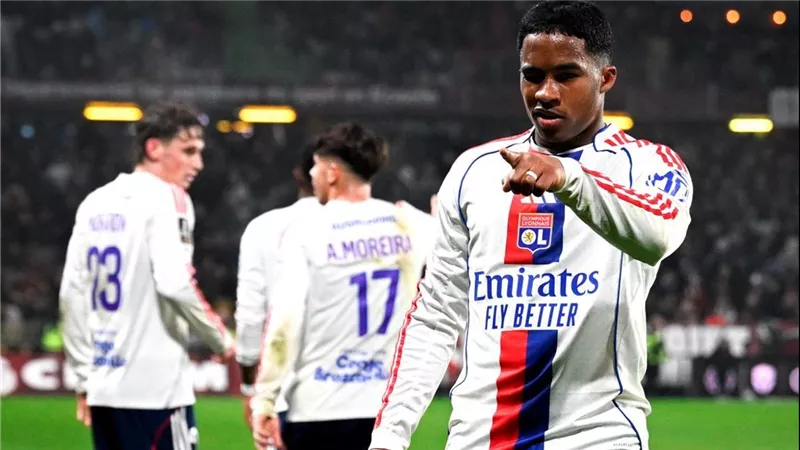 عملاق الدوري الإنجليزي يرغب في التعاقد مع إندريك