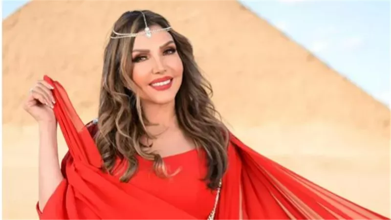 نادية مصطفى تكشف كواليس تواصلها اللحظي مع أسرة هاني شاكر