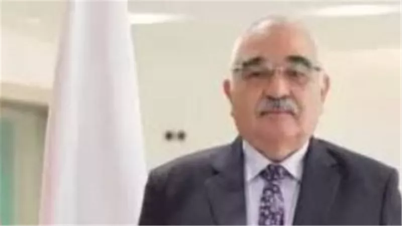 المستشار حسين مدكور يقدم واجب العزاء لرئيس الوزراء في وفاة والده الكريم