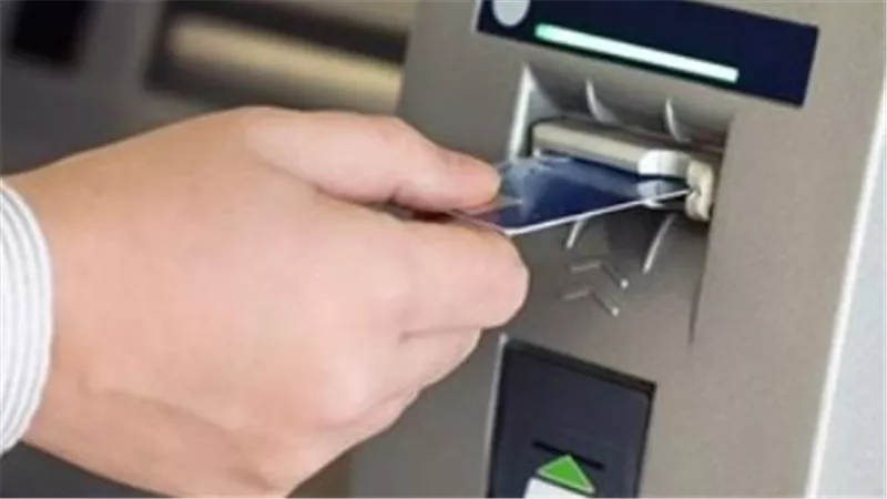 وداعًا لزحام الفروع.. خطوات سحب فودافون كاش من الصراف الآلي في دقيقتين