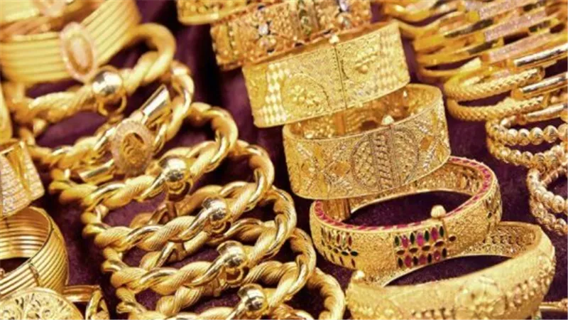 أسعار الذهب والجنيه الذهب في مصر اليوم الأربعاء: تحديثات منتصف الأسبوع
