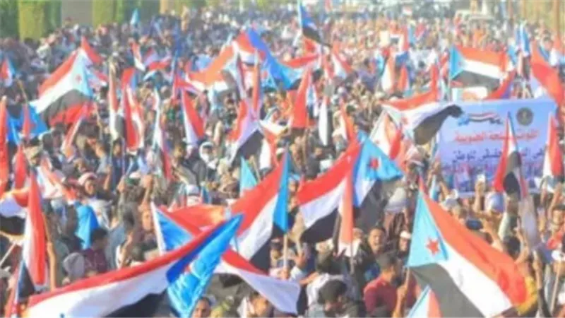 الاصطفاف الوطني الجنوبي.. صمام أمان القضية وصخرة تتحطم عليها مؤامرات التفتيت