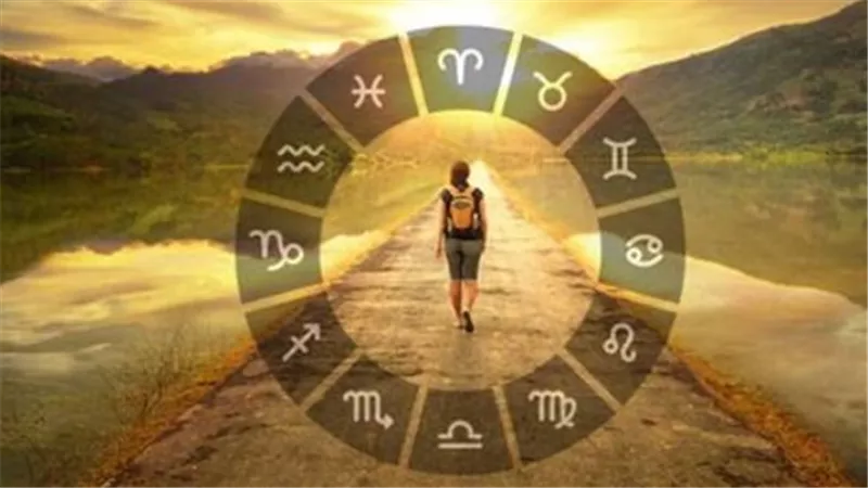 أبراج اليوم الأربعاء.. استقرار مالي لمواليد الثور ومكاسب غير متوقعة لبرج الحوت