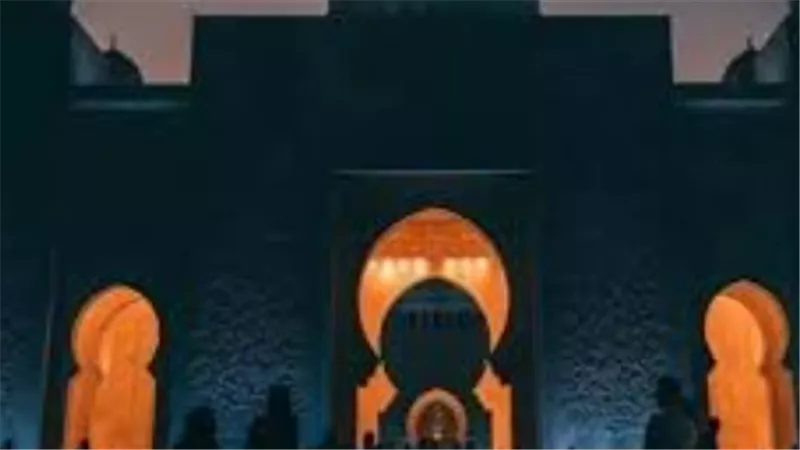 مواعيد الصلاة اليوم في الإسكندرية وعروس البحر الأبيض المتوسط