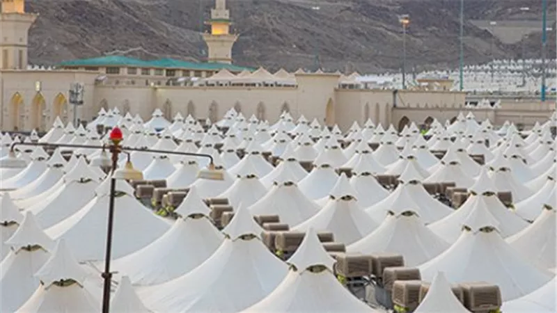 الوقوف بعرفة والمبيت بمزدلفة.. تعرف على أركان الحج بالترتيب وفقًا للسنة