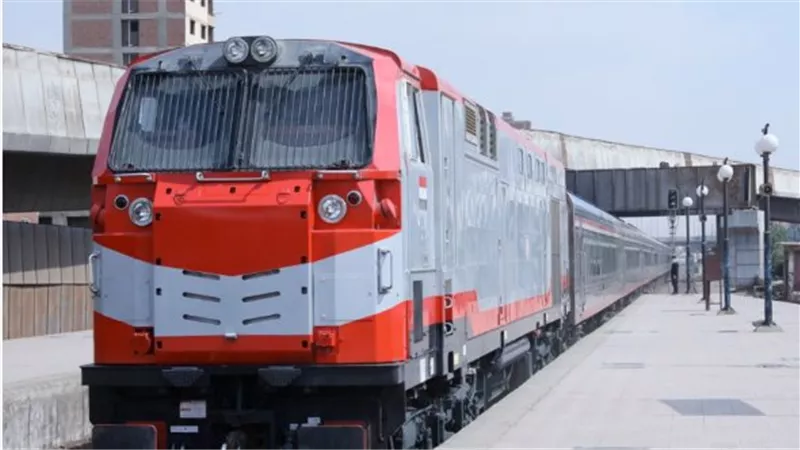 أسعار ومواعيد قطارات الدرجة الثالثة المكيفة من القاهرة إلى الإسكندرية اليوم