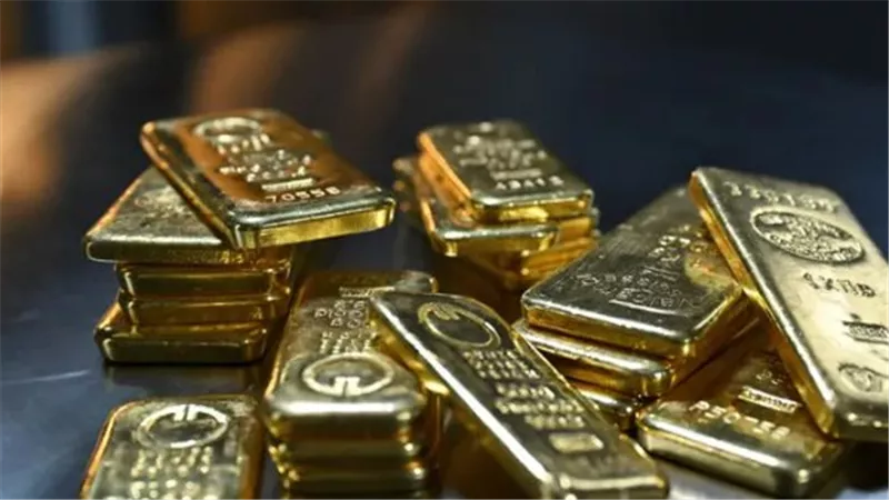 هدنة ترامب وإيران: هل تنهي حالة التذبذب في أسعار الذهب عالميًا ومحليًا؟