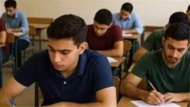 كيف يحقق الاعتماد على الكتاب المدرسي 