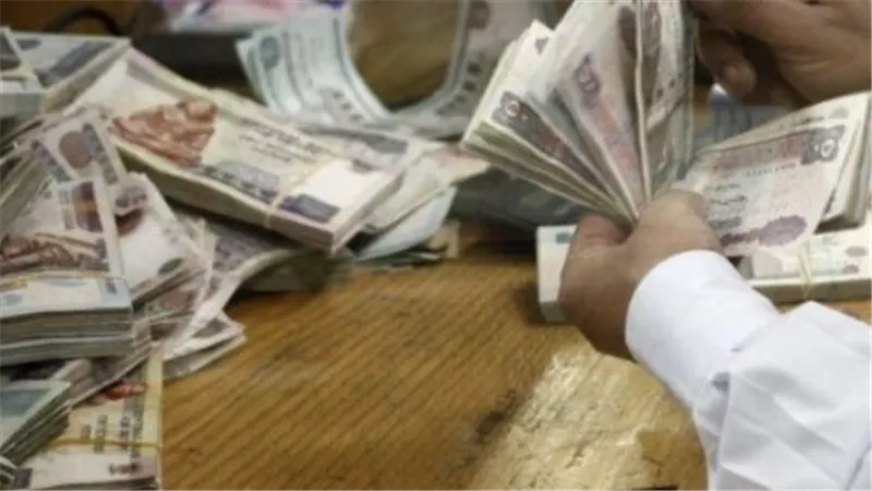 موعد صرف مرتبات مايو بالدرجات الوظيفية.. والمالية تحذر من الزحام أمام الـ ATM