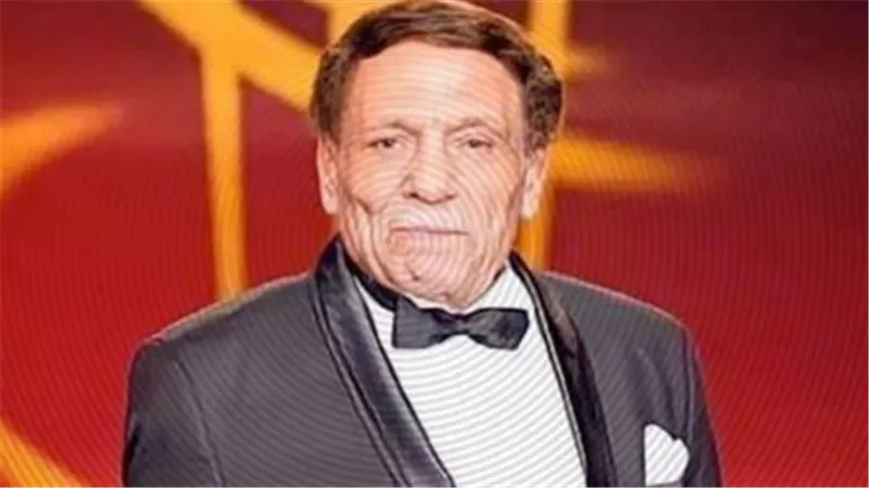 زعيم الكوميديا يداعب يسرا بكلمات شاعرية: 