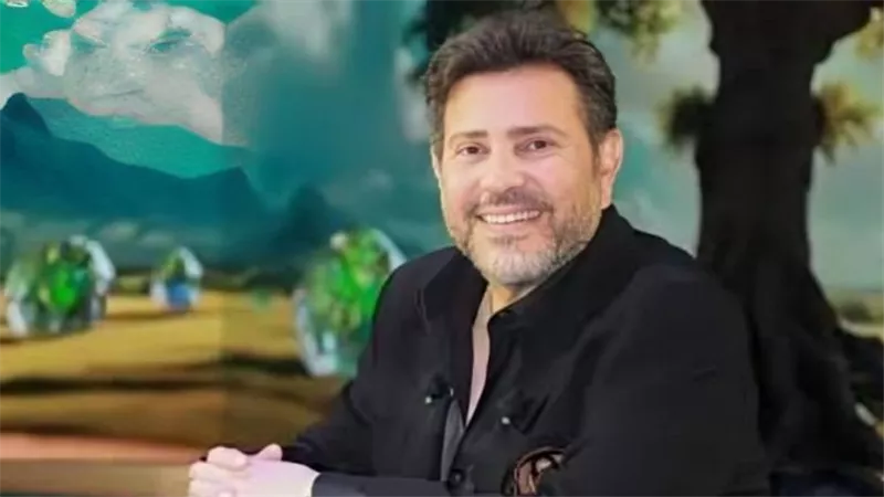 هاني شاكر.. الفنان المثالي والزوج المحب الذي لم تغيره أضواء الشهرة