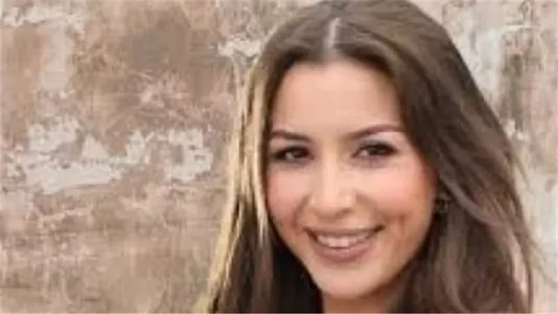 الحالة الصحية للفنانة جنات: رسالة مقتضبة تفتح باب التكهنات حول مرضها