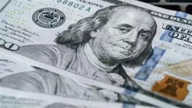 مستجدات سوق الصرف في مصر.. استقرار الدولار ببنك مصر والبنك الأهلي عند 53.67 للشراء