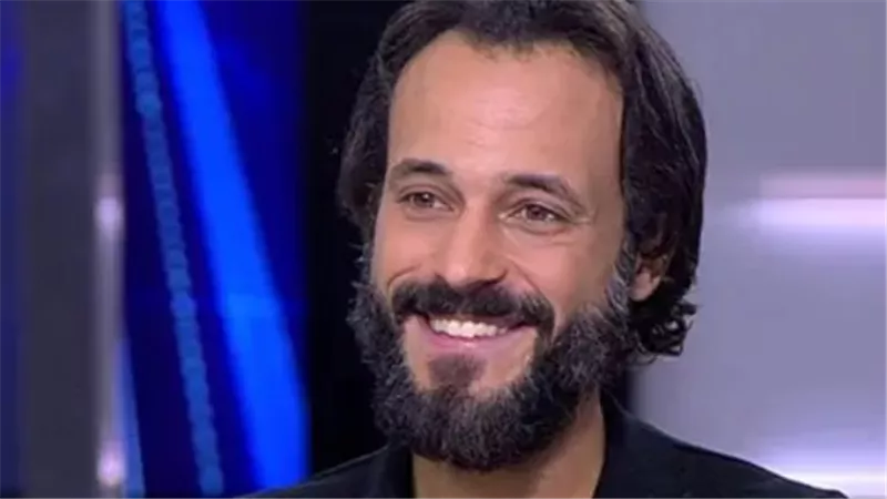 عمرو الليثي يحاور يوسف الشريف في حلقة استثنائية.. مواعيد العرض والقنوات الناقلة