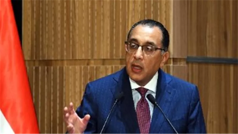 مدبولي: عقود الإسكان الإيجاري تسمح للمواطن بتملك الوحدة فور تحسن ظروفه المادية