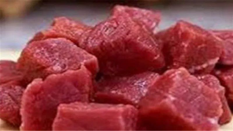 استعراض شامل لأسعار اللحوم البلدي والمجمدة في المنافذ والأسواق المحلية