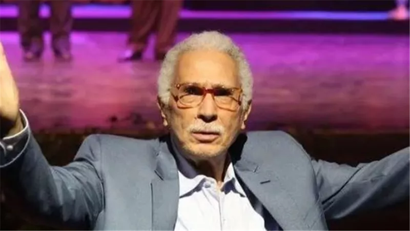 قصة صعود عبد الرحمن أبو زهرة من معهد الفنون المسرحية إلى قمة المجد الفني