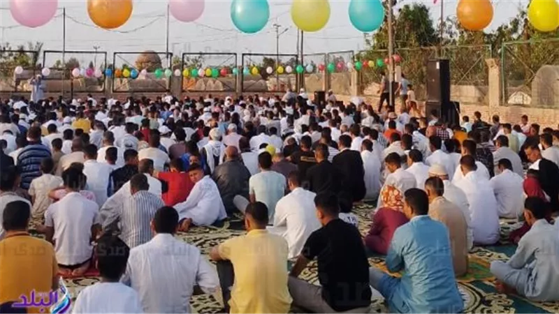 صيغة تكبيرات العيد المبهجة.. سر تمسك المصريين بالصلاة على النبي وآله وصحابته