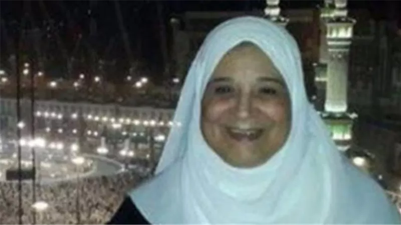 بصمات لا تُمحى: تاريخ عزيزة راشد الفني في يوم ميلادها