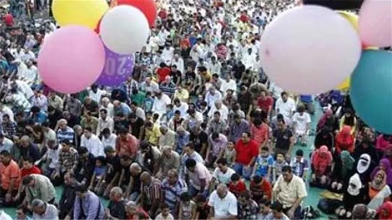 هل التكبير الجماعي في العيد مشروع؟ إجابات شافية من دار الإفتاء المصرية
