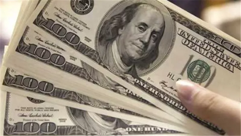 تحديثات أسعار الصرف: تعرف على سعر الدولار مقابل الجنيه في البنوك المصرية اليوم