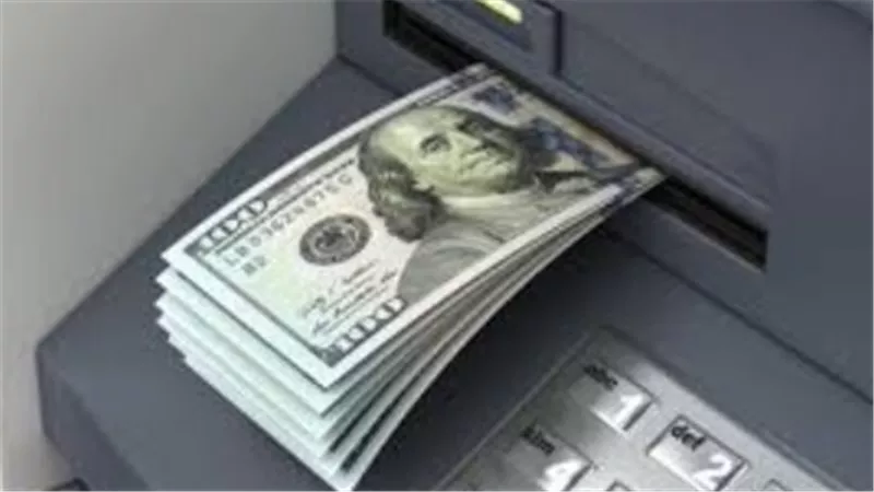 لمتابعي أسعار الصرف: سعر الدولار في البنك الأهلي وبنك مصر وبنك التجاري الدولي