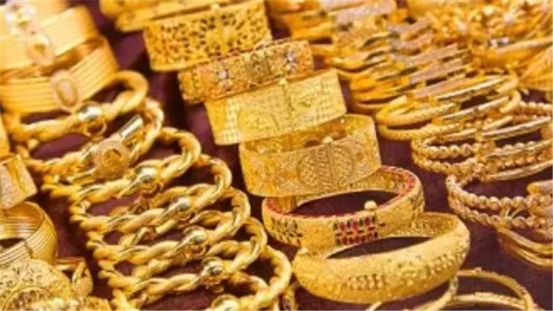 سعر الذهب عيار 18 اليوم السبت 30 مايو يصل إلى 5827 جنيهًا