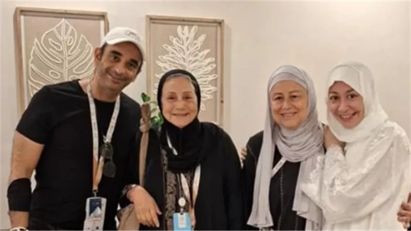 من الدراما إلى الواقع.. تفاصيل ظهور منة شلبي وزوجها وقوة أدائها في 