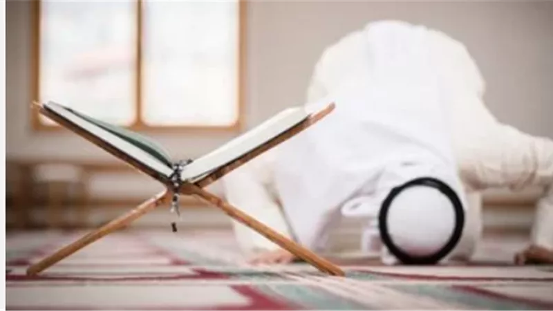 تعرف على موعد أذان العشاء في القاهرة والإسكندرية اليوم