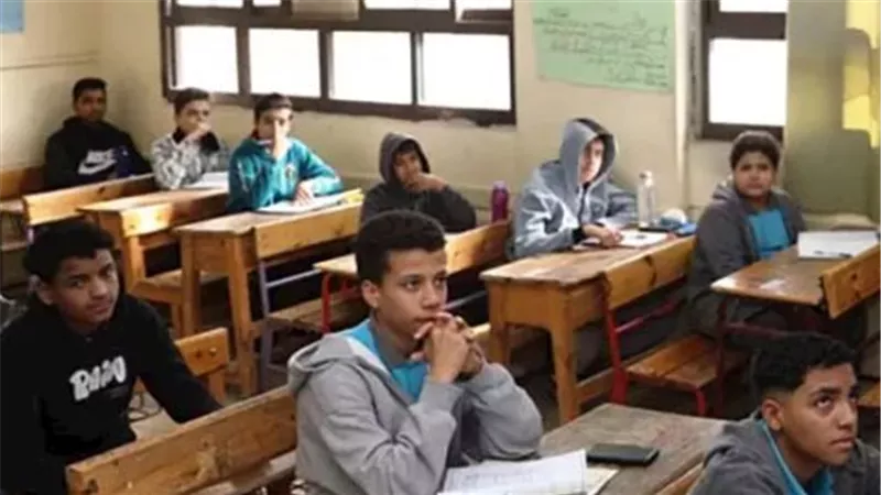كيف تتعامل مع كراسة البوكليت في امتحانات الشهادة الإعدادية 2026؟